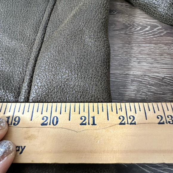 Sam Edelman Women's Sydney Hooded Faux Shearling Dark Olive Jacket size L - Picture 12 of 16